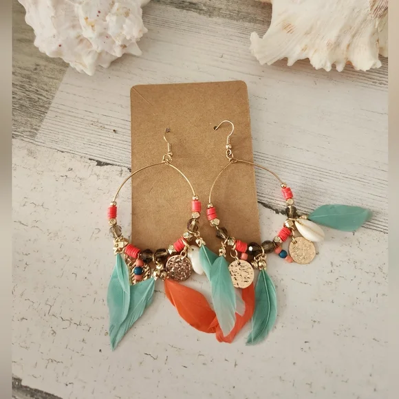NEW Teardrop Feather and Shell Earrings - Picture 6 of 6